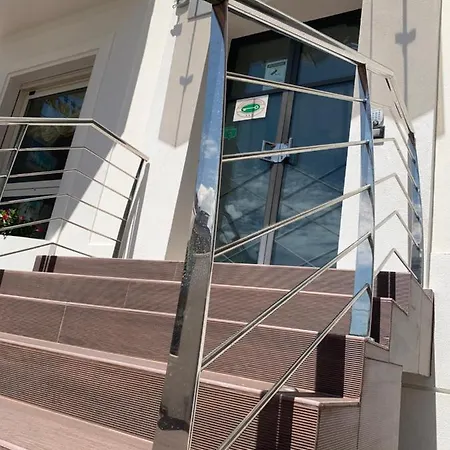 Apartmanhotel Aida 3*