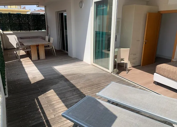 Aida מלון דירות רימיני