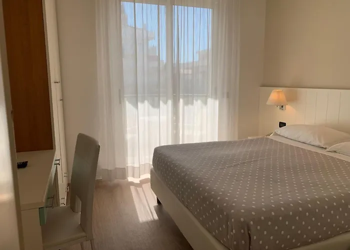 מלון דירות Aida 3*