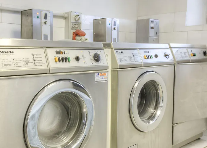 מלון דירות Aida 3*