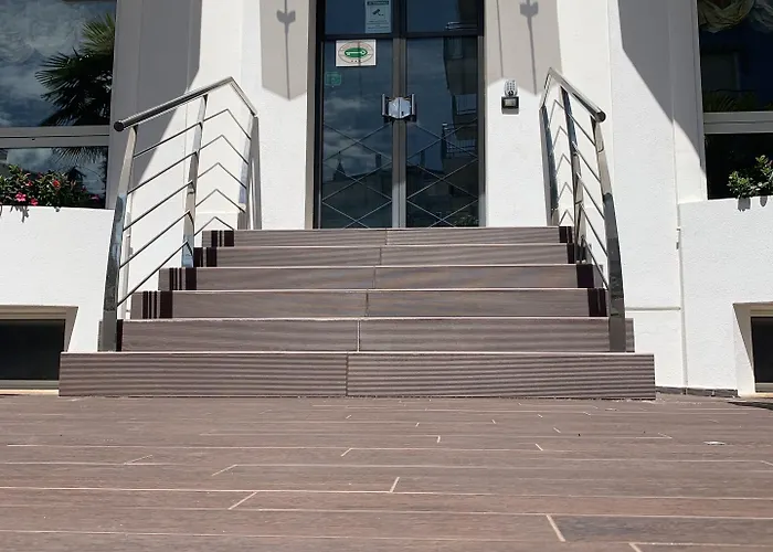 Aida מלון דירות